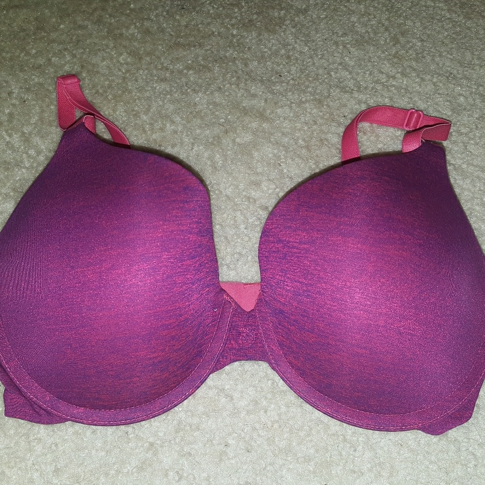 Victoria's Secret t shirt bra in purple/pink